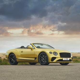 CONTINENTAL GT V8 CONVERTIBLE